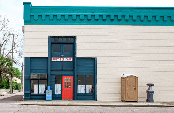 Best Portable toilet rental cost  in Swansea, IL